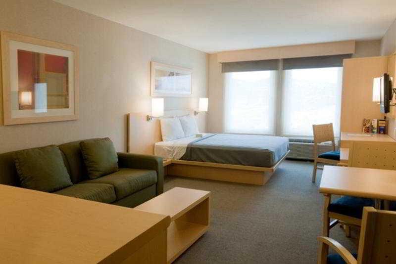 City Express By Marriott Saltillo Sur Exterior photo